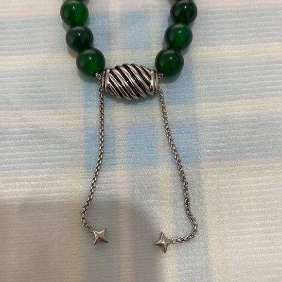 Dark Green Beads Strung Into An Oval Plaque With A Silver Chain Star BraceletDa - Picture 5 of 5